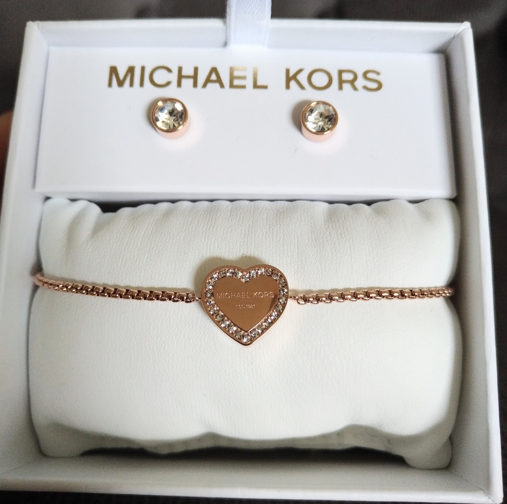 ✨️HP✨️ Michael Kors Rose🌹 Gold💛 Heritage Heart Set - NIB - Picture 2 of 15